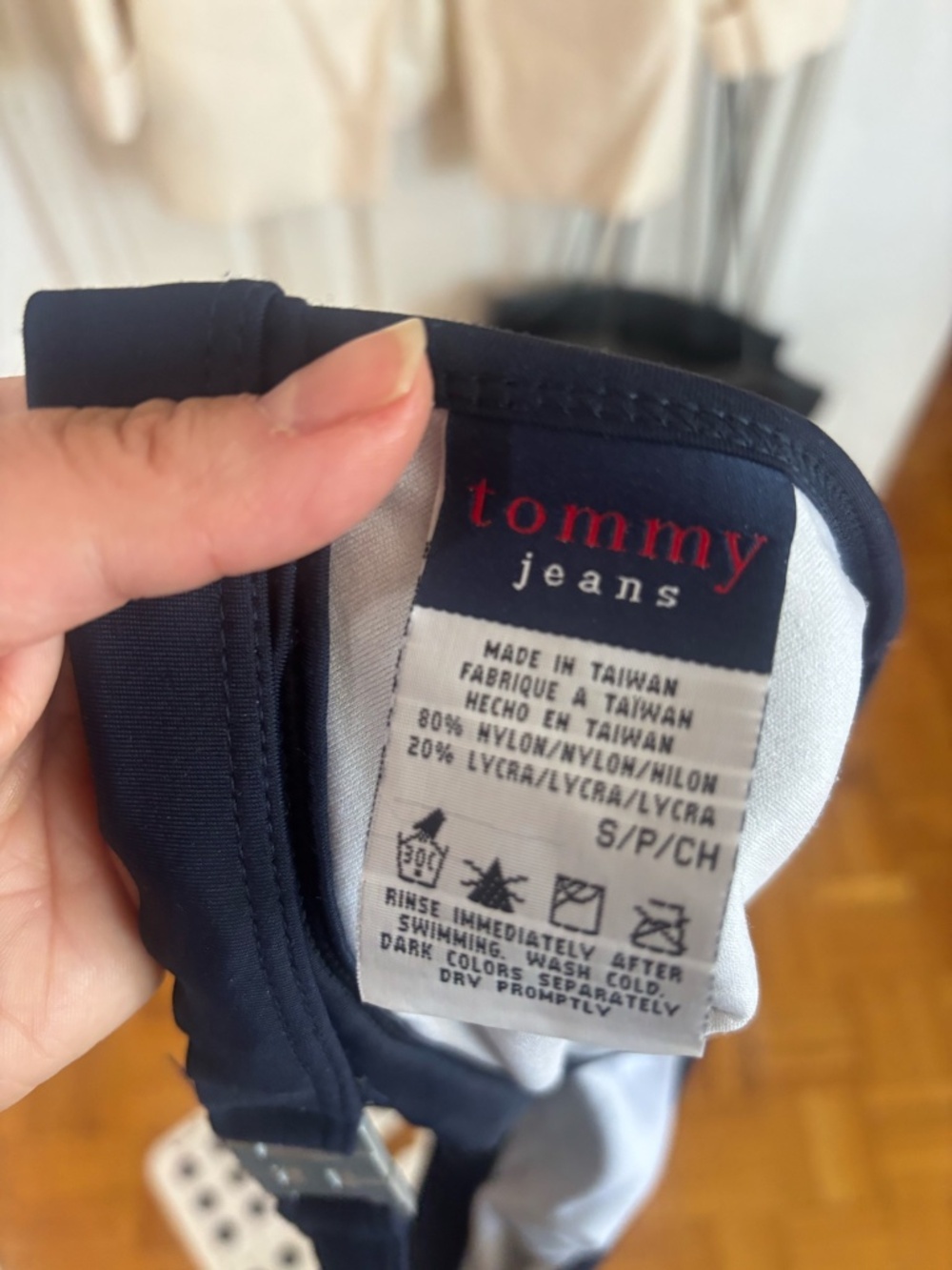 Vintage Tommy Jean bathing suit top * accepting offers - Picture 5 of 5